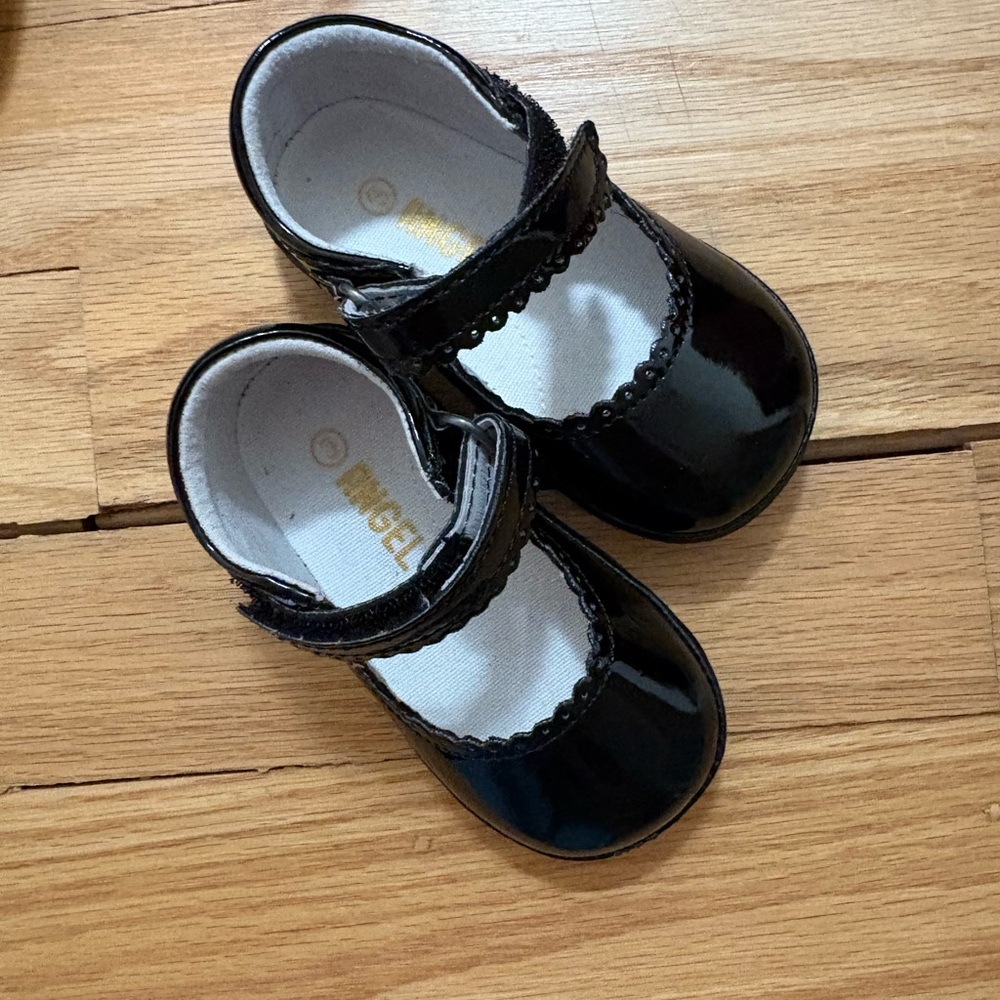Angel Black Mary Jane Shoes Size 3